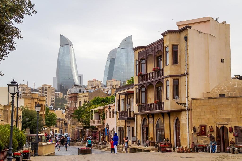 solo travel azerbaijan