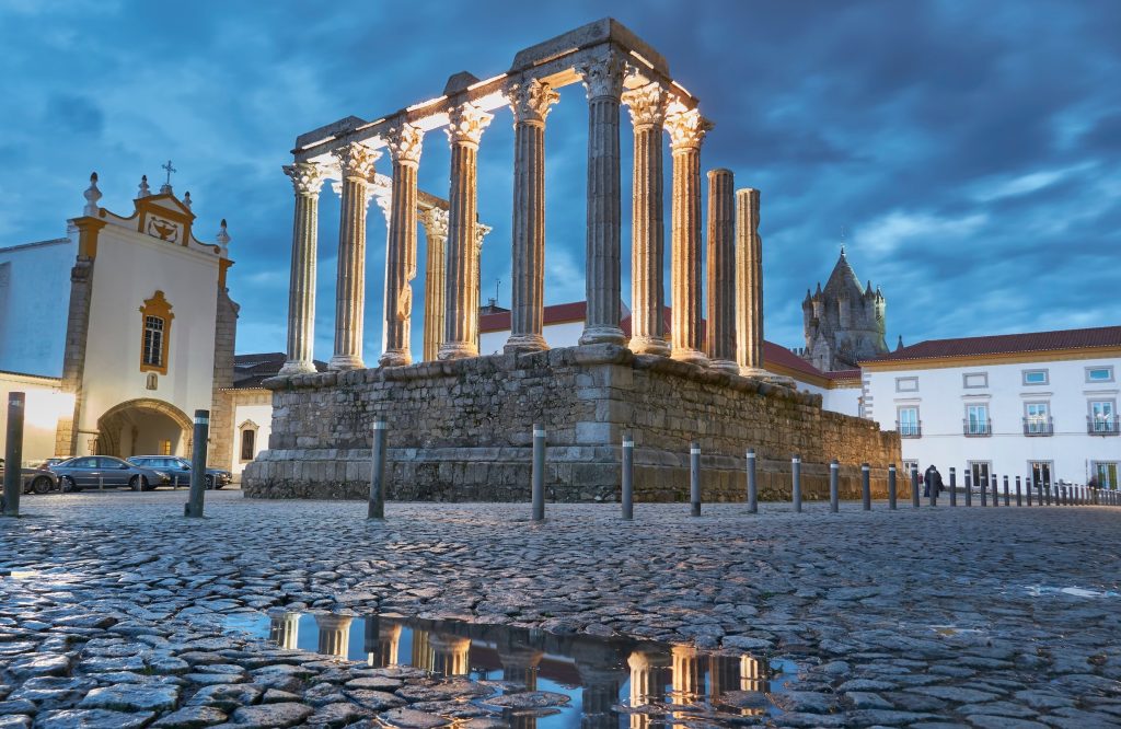 evora magik tours