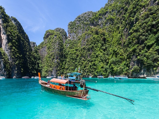 Coral Island beach escape in Pattaya